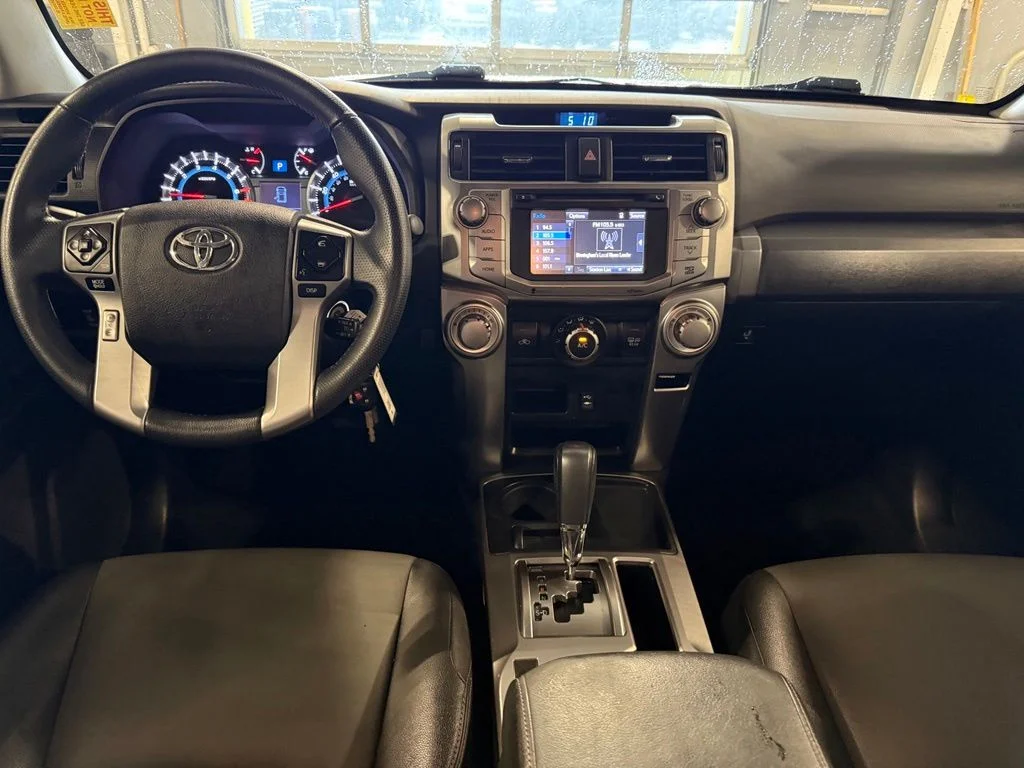 Used 2015 White Toyota SR5 Premium image 7