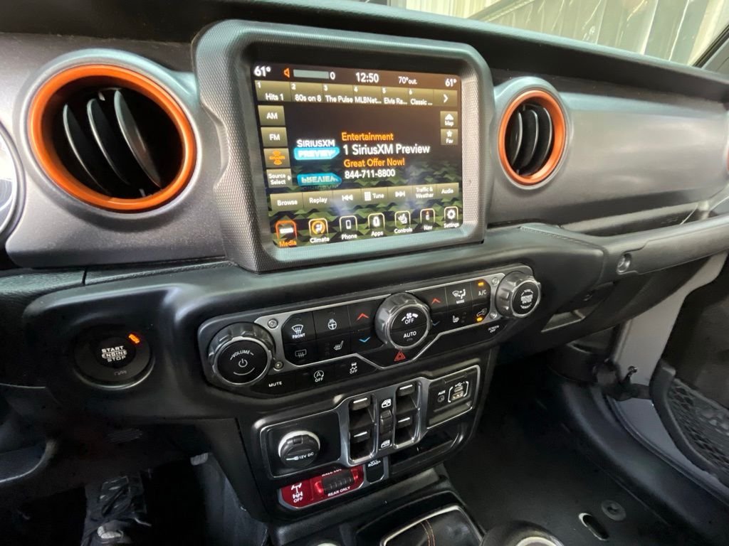 Used 2022 Gray Clearcoat Jeep Mojave image 35