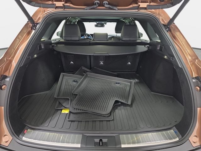Used 2025 Brown Toyota Limited image 32