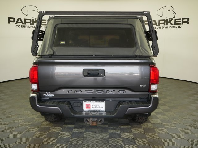 Used 2018 Magnetic Gray Metallic Toyota Double Cab TRD Off-Road w/ Technology Pkg image 6