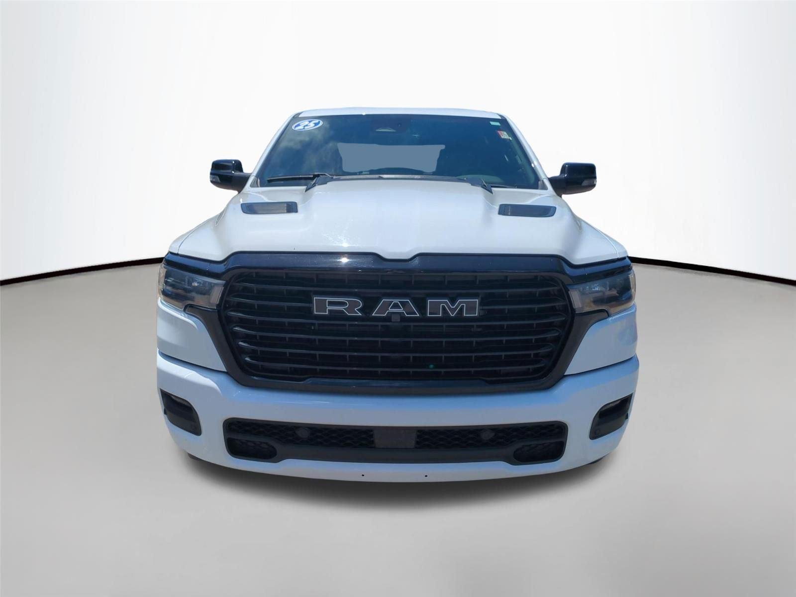 Used 2025 BRIGHT WHITE CLEARCOAT DODGE LARAM image 14