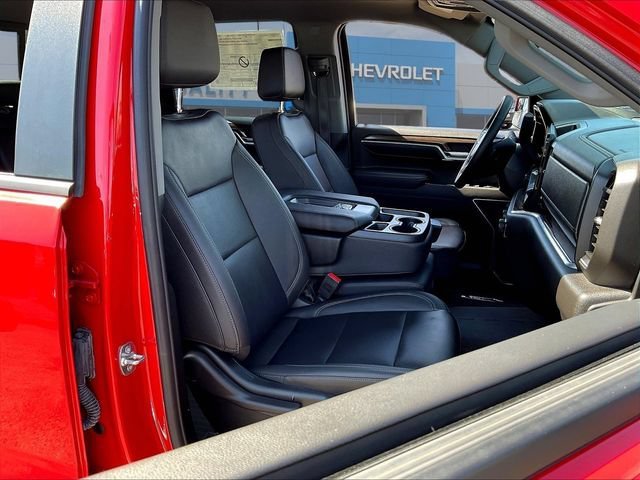 2025 Chevrolet Silverado 1500 LT - Photo 14