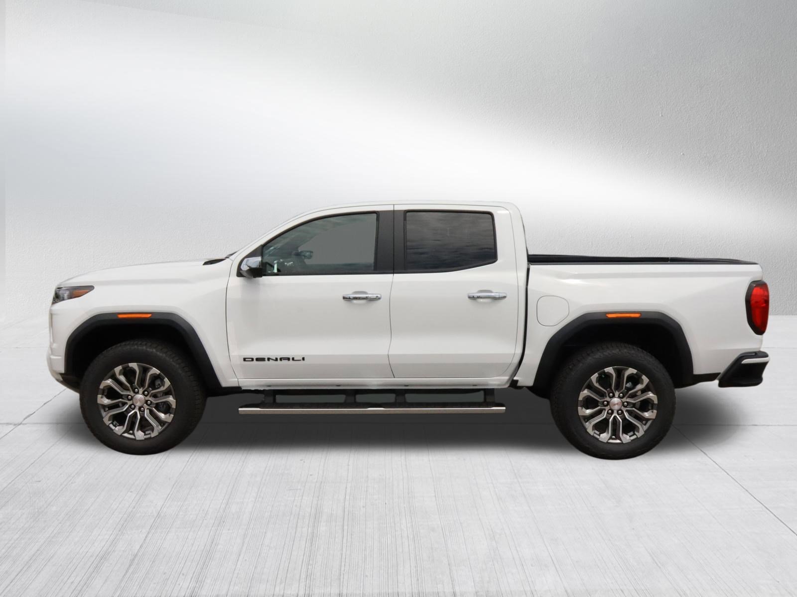 New 2026 Summit White GMC Denali image 4