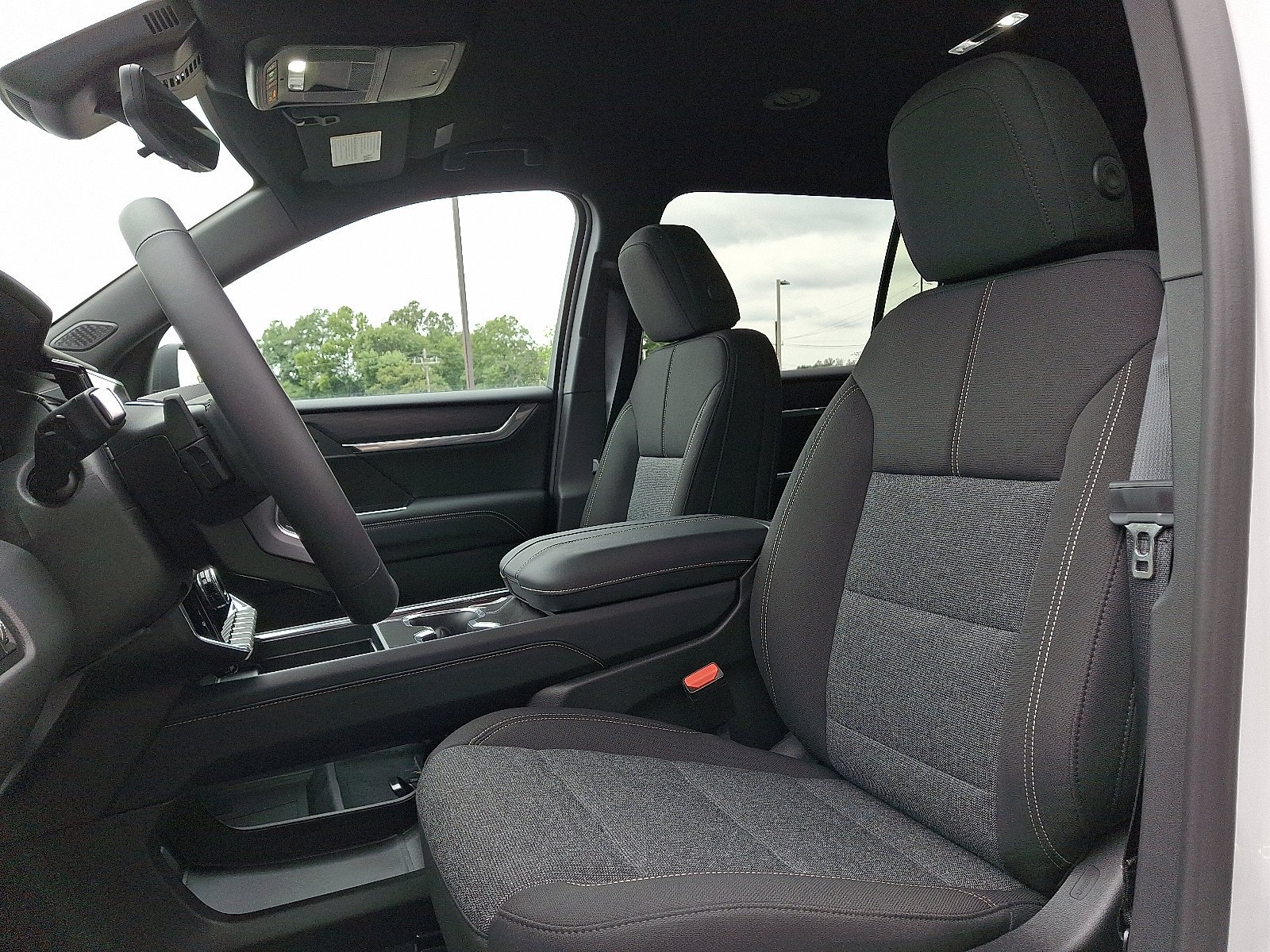 2026 GMC Acadia Elevation - Photo 8