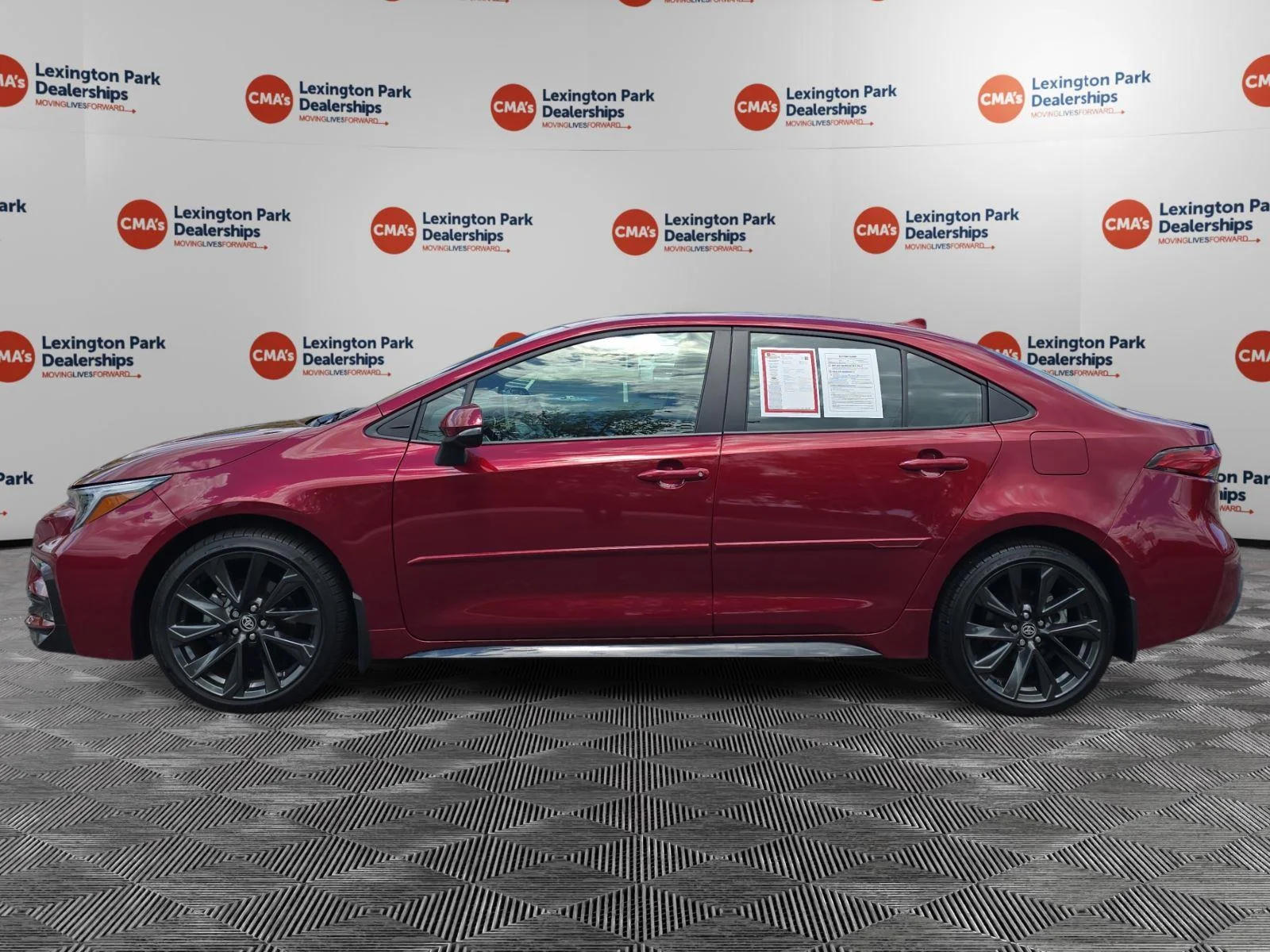Used 2025 Ruby Flare Pearl Toyota XSE image 4