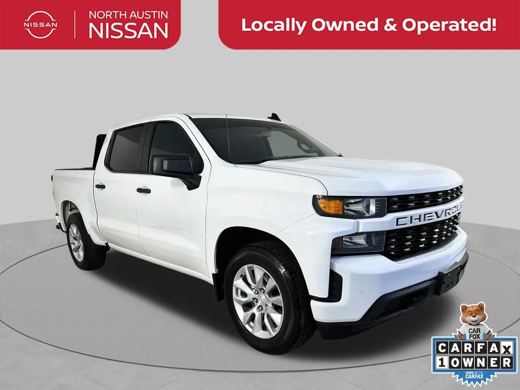 Used 2021 White Chevrolet Custom image 1