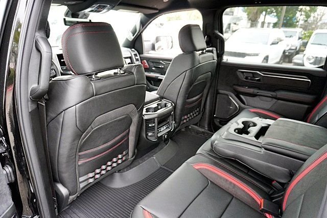 New 2026 Diamond Black Crystal Pearl-Coat Exterior Paint RAM RHO image 21