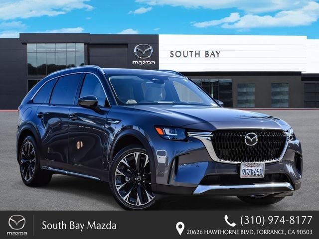 2024 Mazda CX-90 PHEV Premium Package's photo