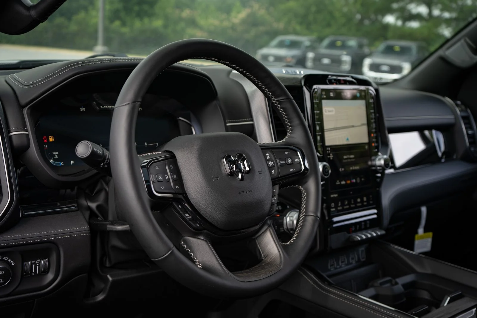 2026 RAM 1500 Limited - Photo 25