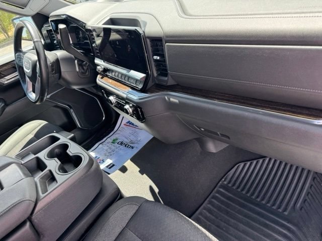 Used 2023 Summit White GMC SLE image 26