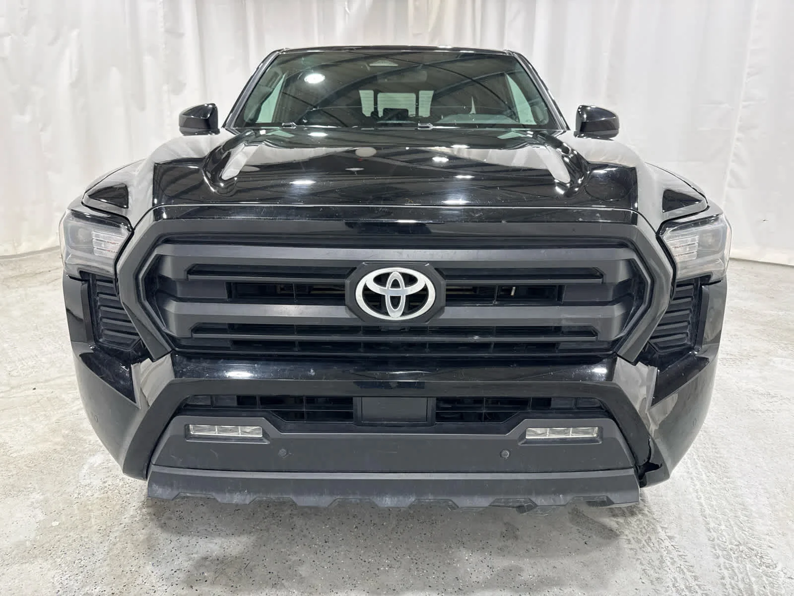Used 2024 Black Toyota SR5 image 8