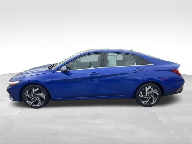 Used 2024 Blue Hyundai Limited image 5