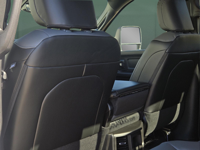2026 RAM 2500 Tradesman - Photo 14