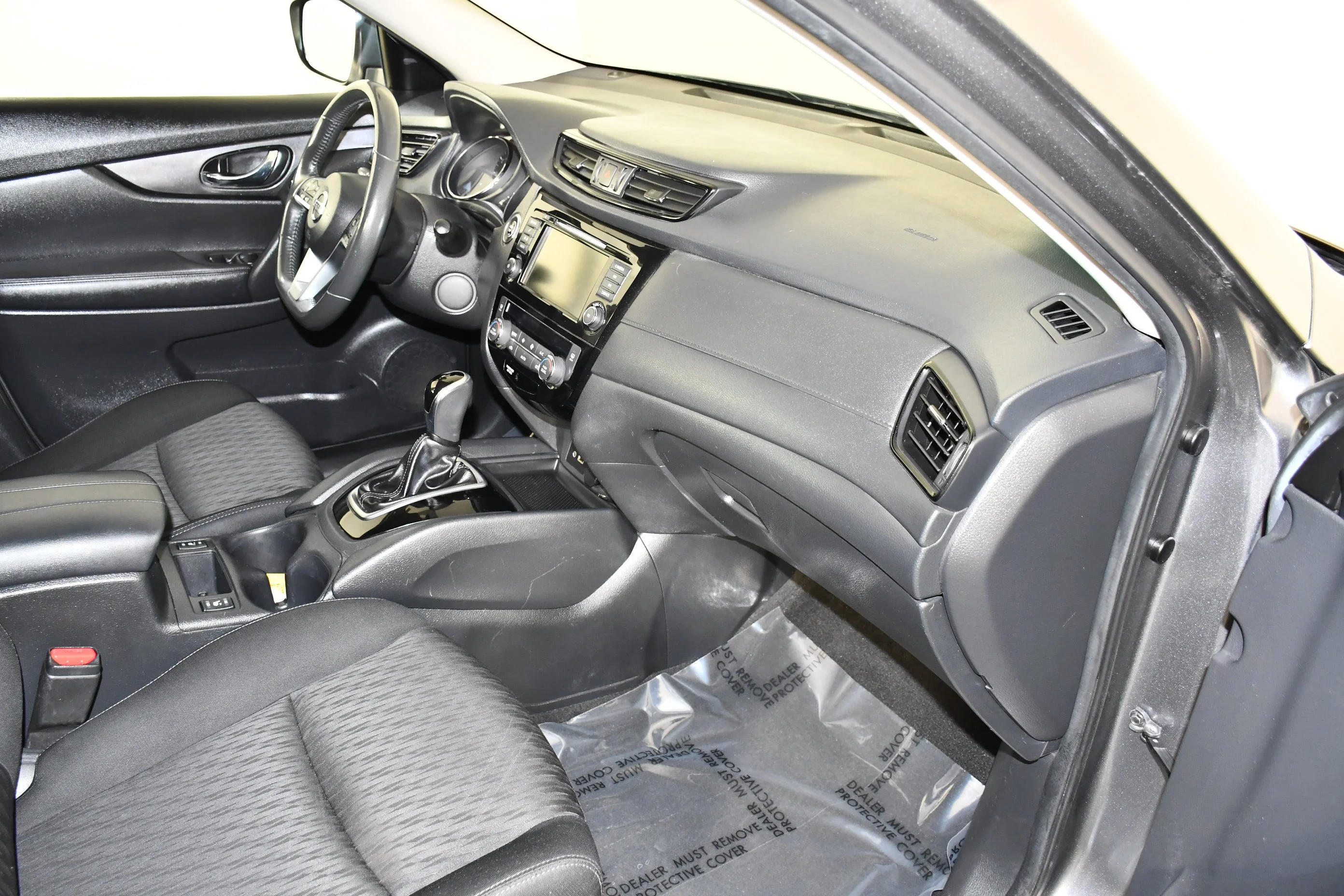 Used 2018 Gun Metallic Nissan SV image 40