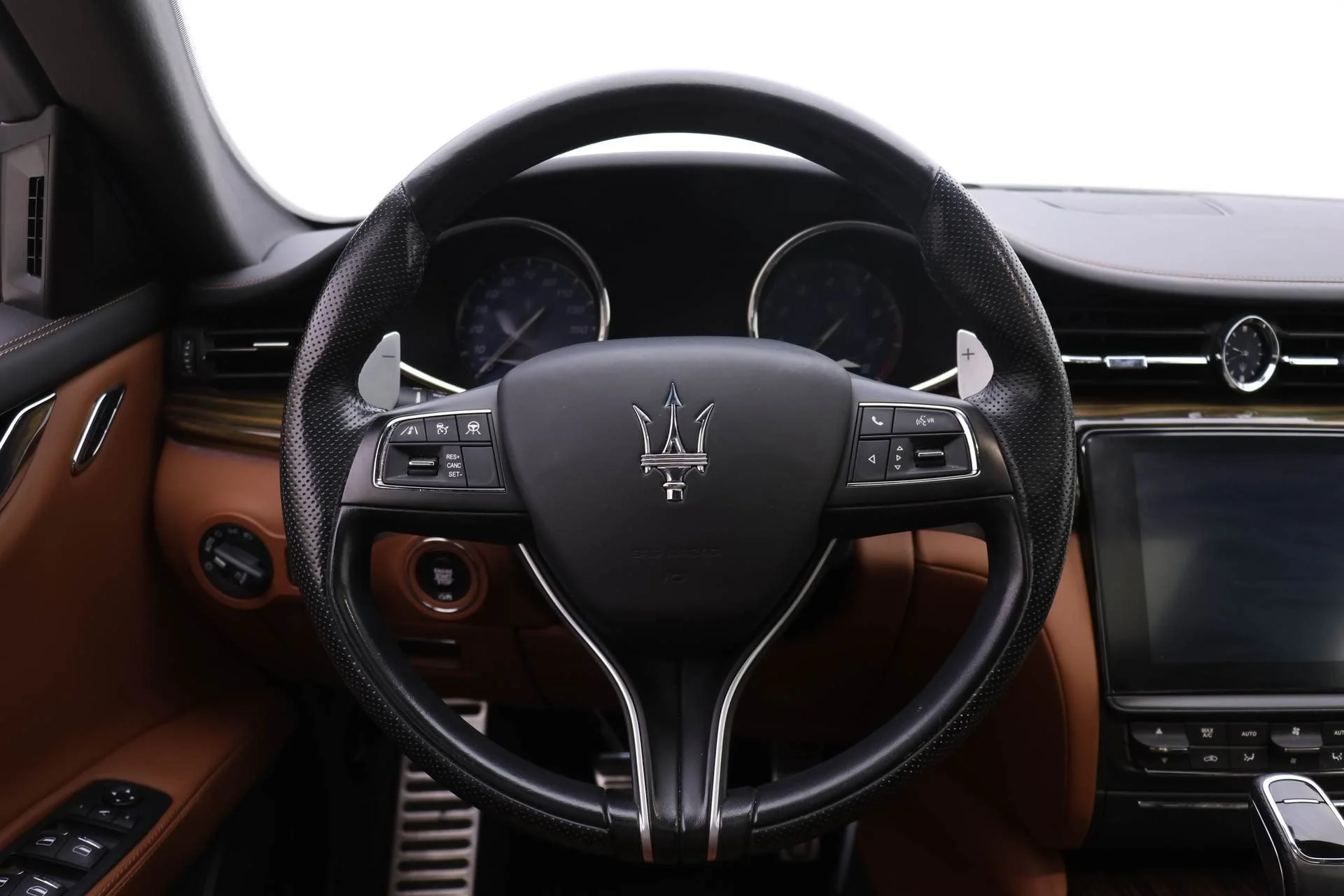Used 2020 Silver Maserati S Q4 GranSport image 20