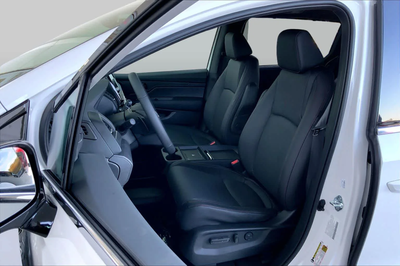 New 2026 Platinum White Pearl Honda Sport-L image 7