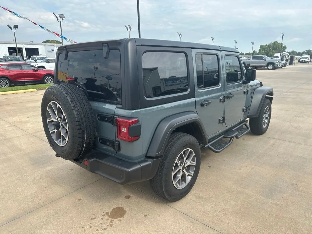 Used 2024 Gray Jeep Sport S image 32