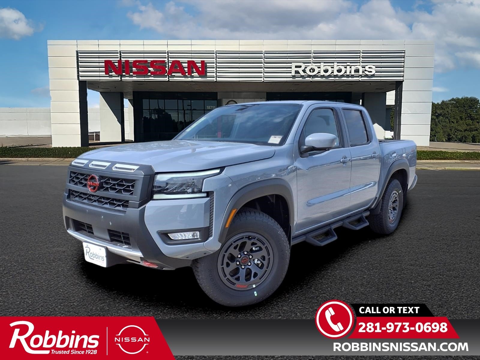 2026 Nissan Frontier Crew Cab PRO-4X® Gray at Robbins Nissan