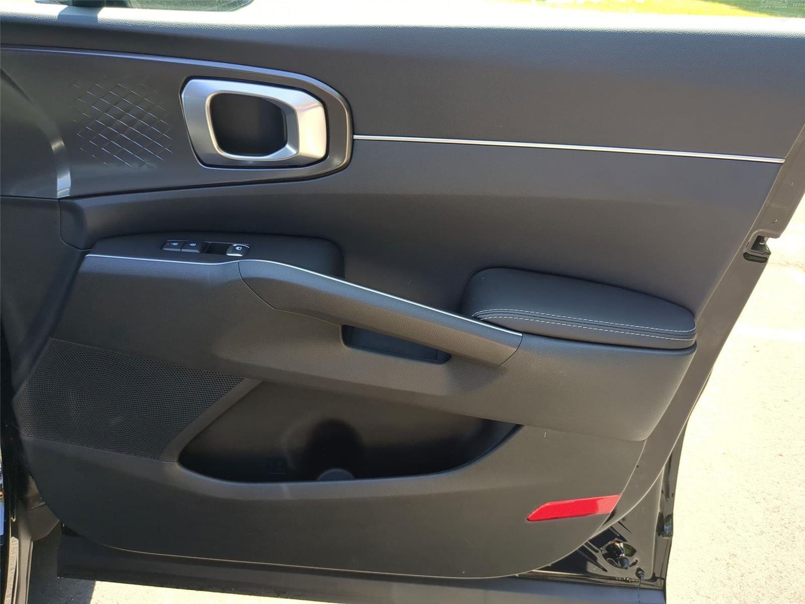 New 2026 Ebony Black Kia EX image 37