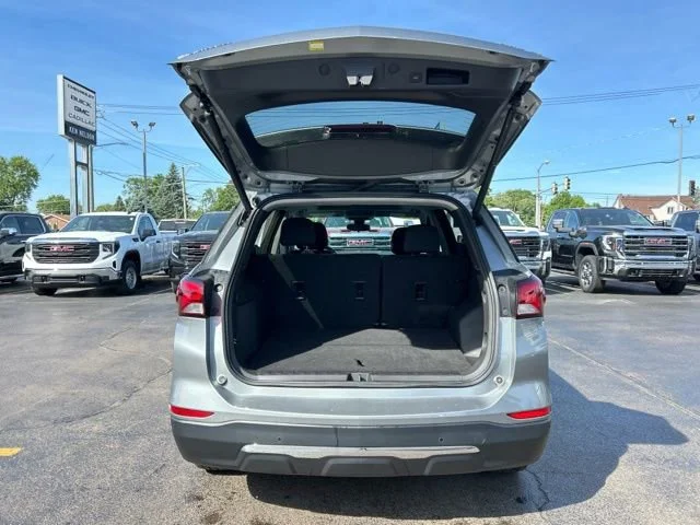 Used 2023 Sterling Gray Metallic Chevrolet LT image 10