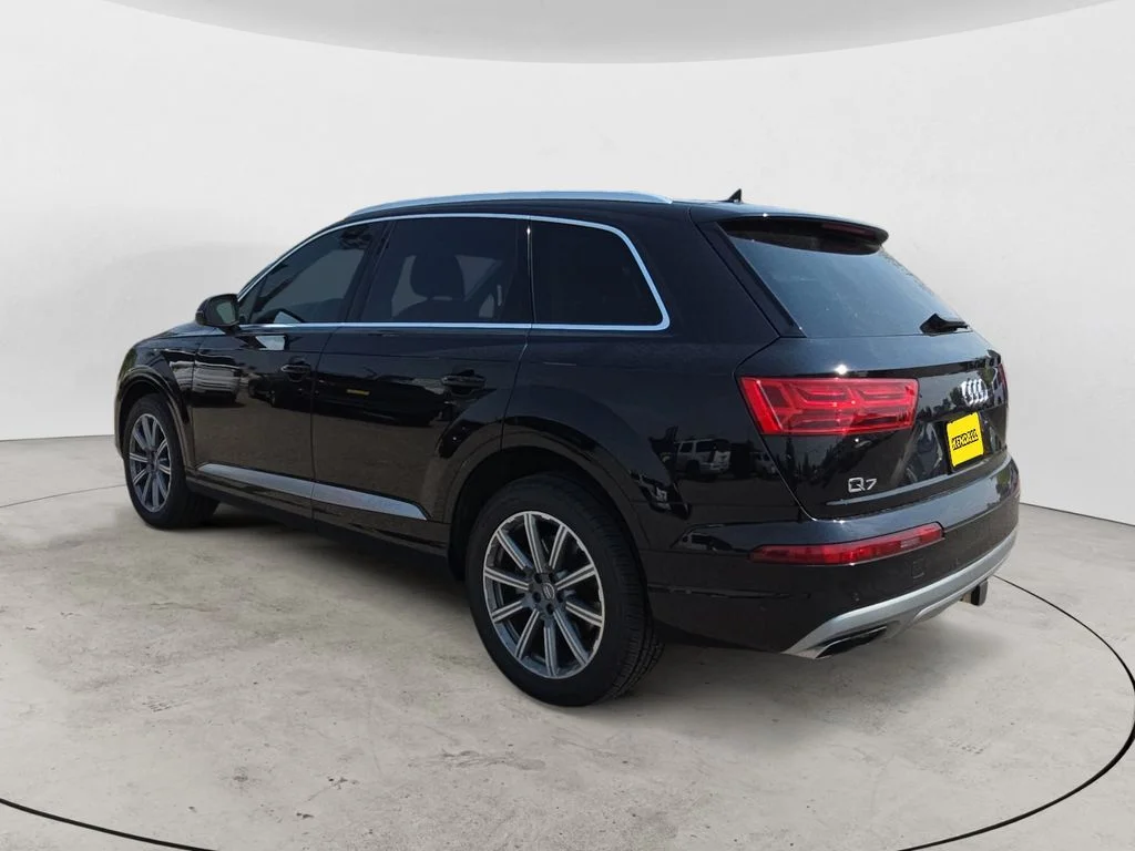 Used 2019 Black Audi 55 Premium Plus image 7