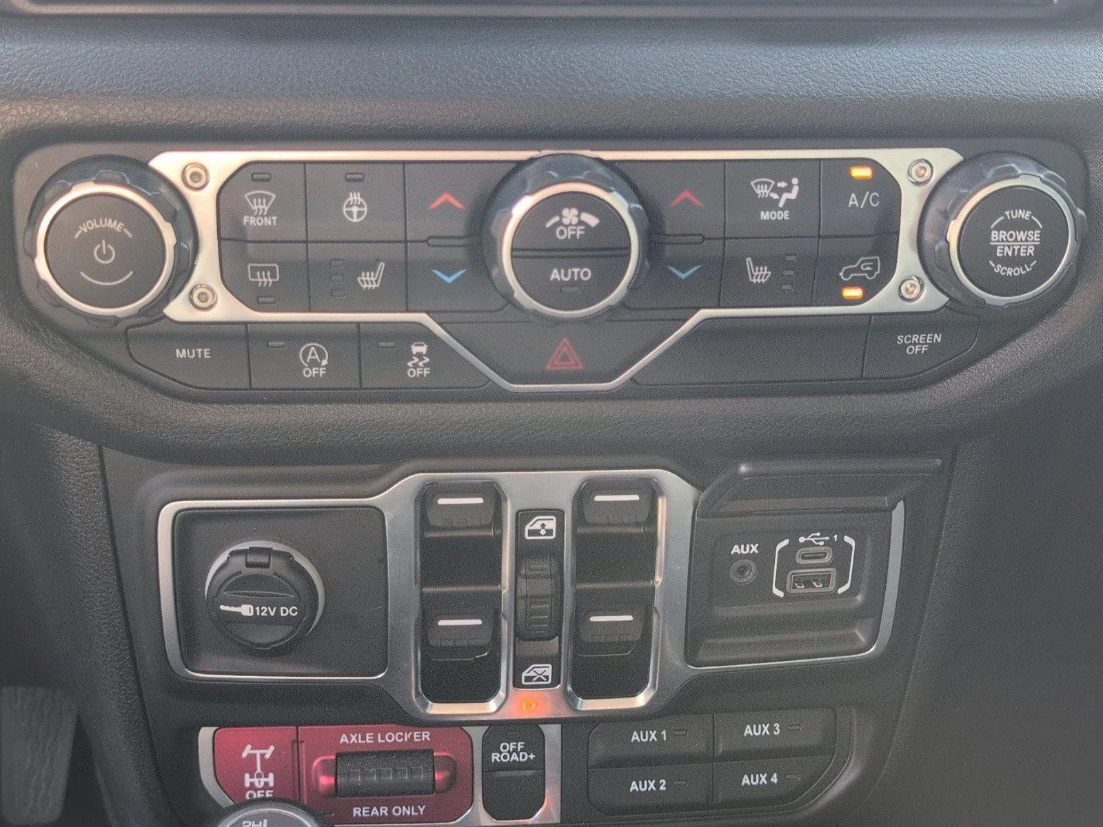 Used 2025 Hydro Blue Pearlcoat Jeep Willys image 24