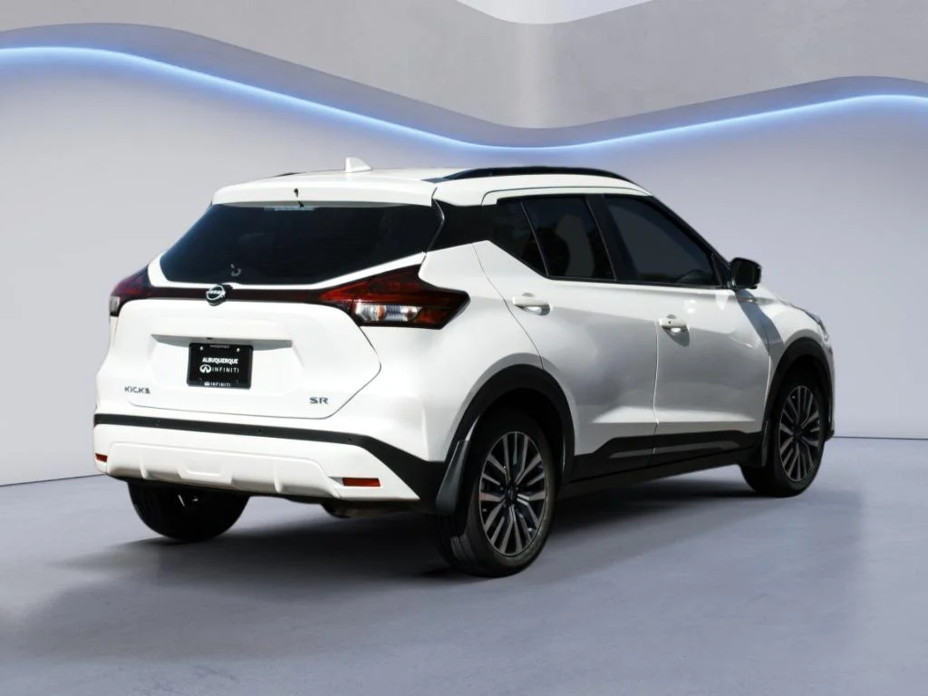 Used 2023 Qac - Aspen White Tr Nissan SR image 5