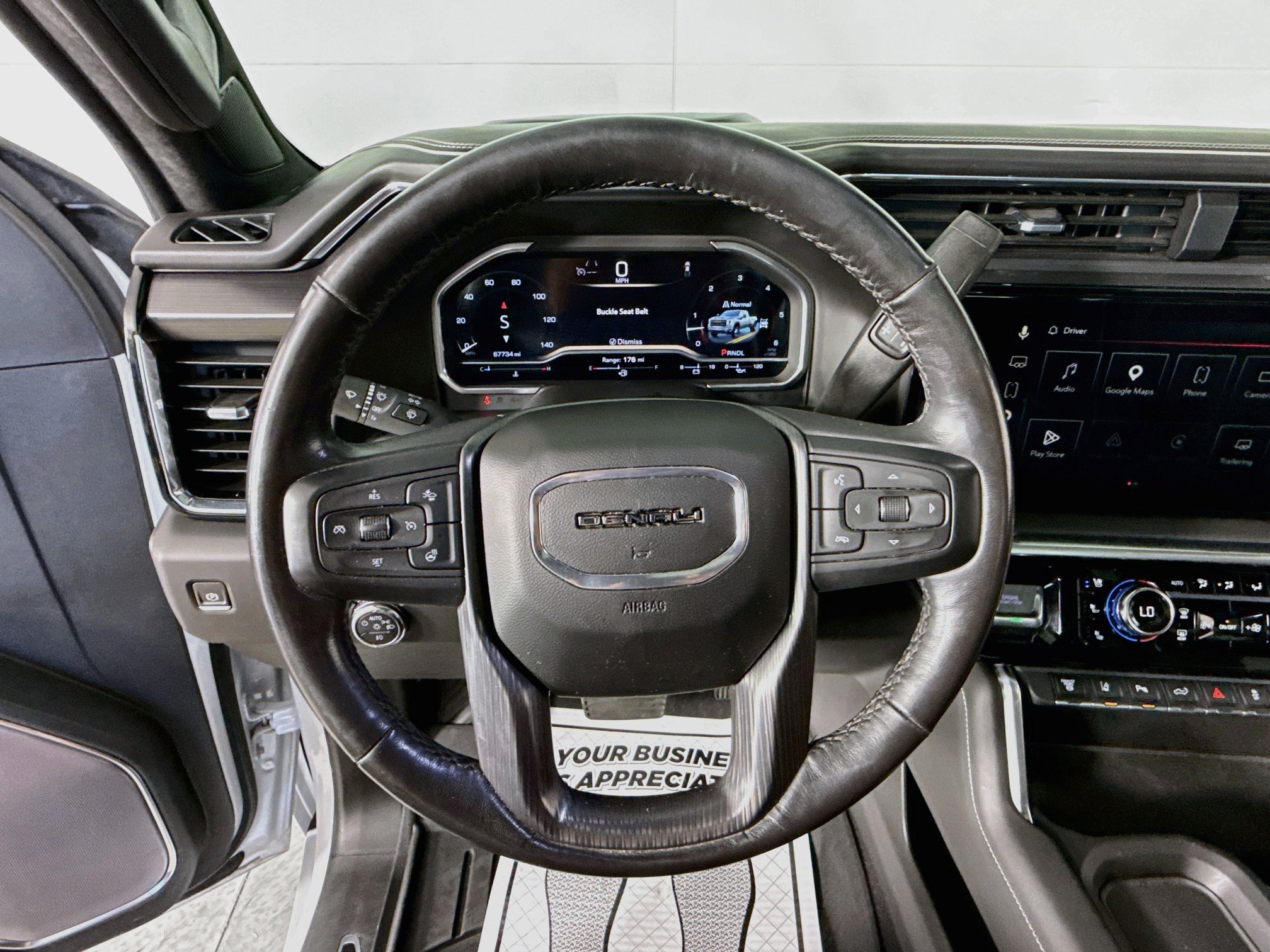 Used 2024 White GMC Denali Ultimate image 17