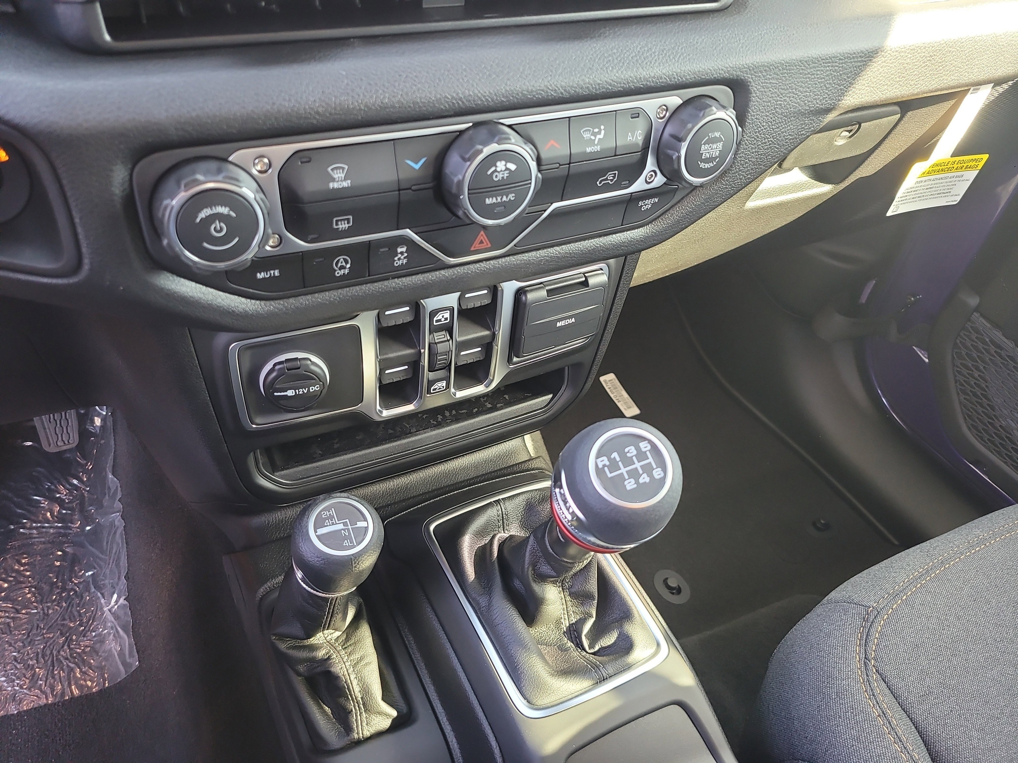 New 2026 Reign Exterior Paint Jeep Sport image 18