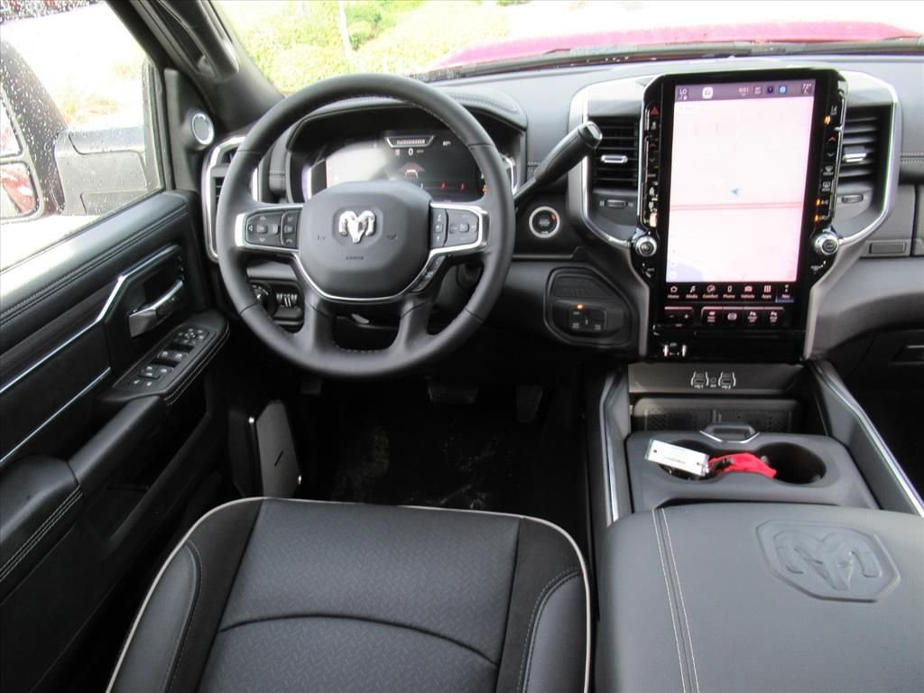 2026 RAM 2500 Laramie - Photo 15