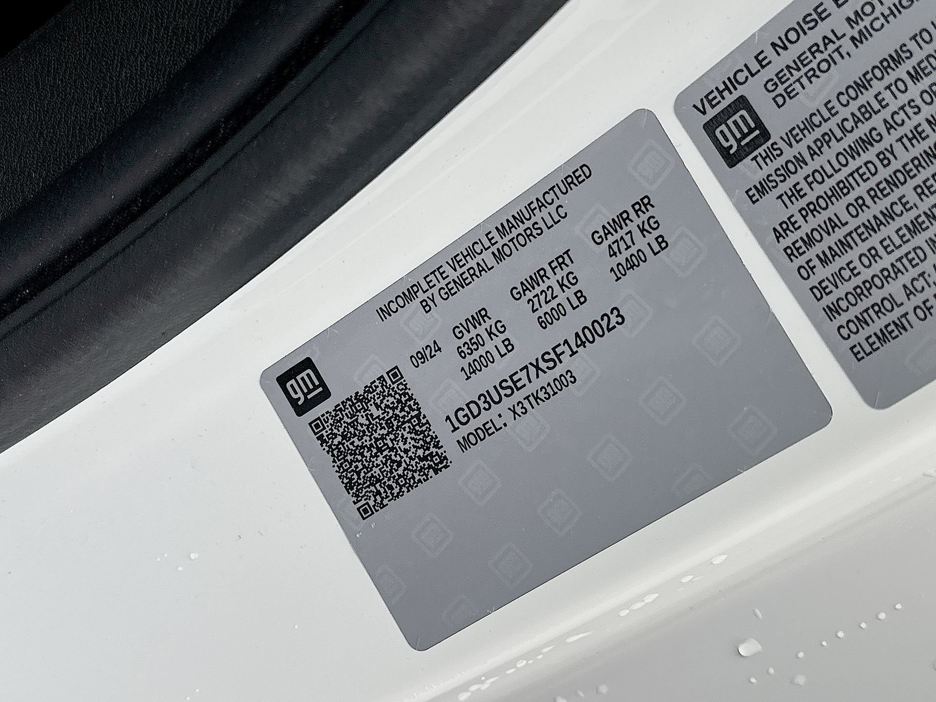 2025 GMC Sierra 3500HD Pro - Photo 29