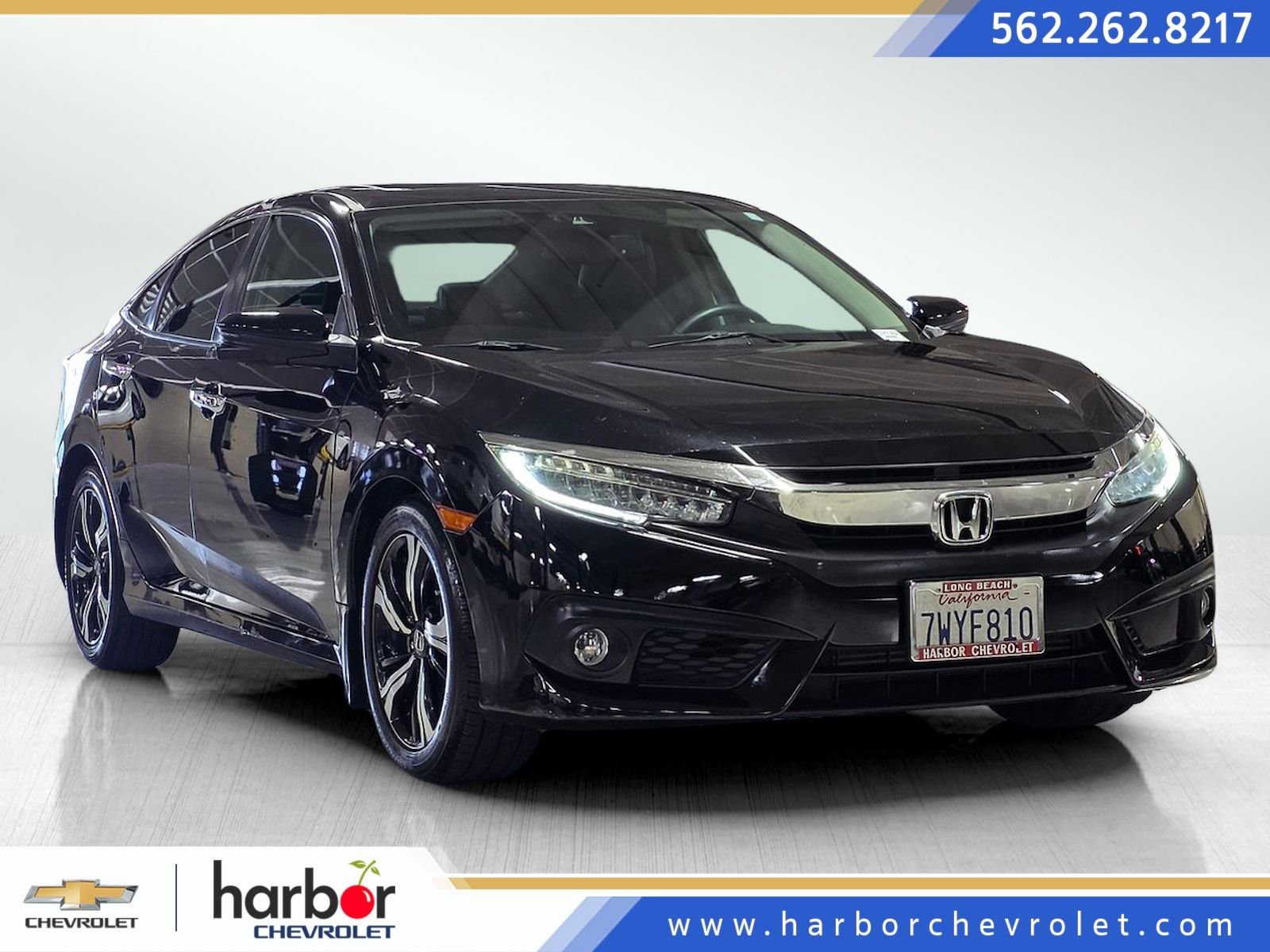 2016 Honda Civic Touring CVT's photo