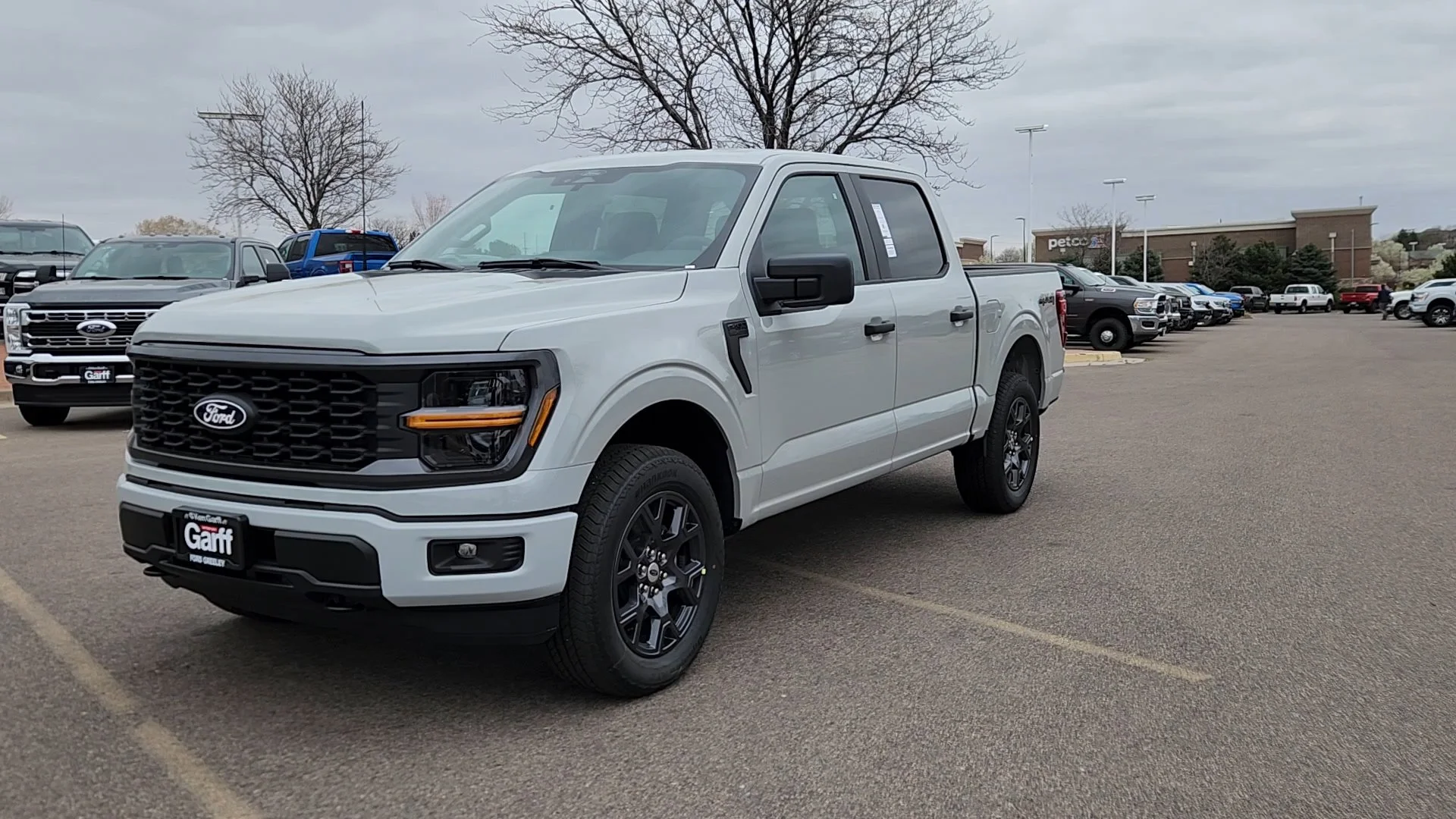 New 2026 Avalanche Ford STX image 2