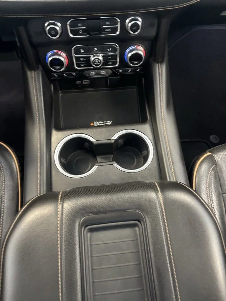 2022 GMC Yukon AT4 - Photo 20