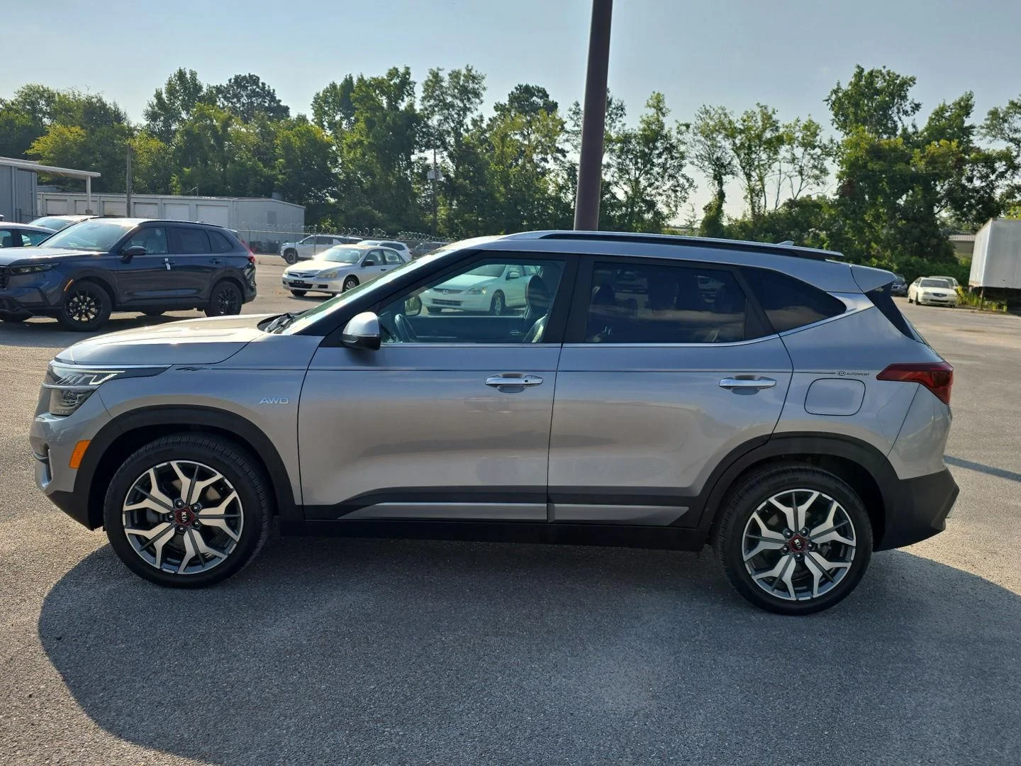 Used 2021 Steel Gray Kia SX Turbo image 8