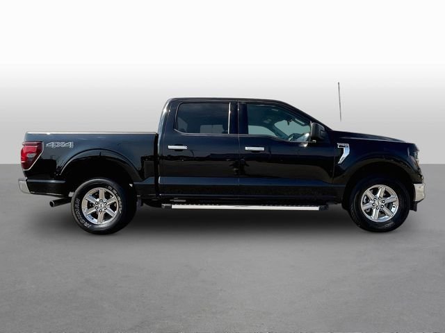 Used 2025 Black Ford XLT image 8