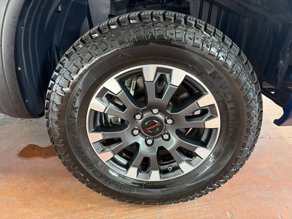 Used 2021 Deep Blue Pearl Metallic Nissan PRO-4X image 10