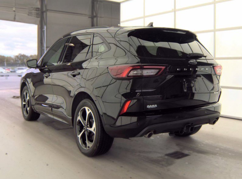 Used 2023 Black Ford ST-Line Select image 5