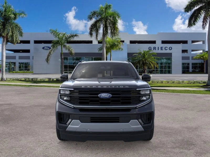 New 2025 Agate Black Metallic Ford Platinum® image 26
