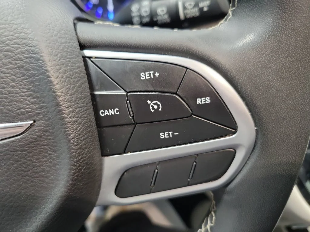 Used 2023 Gray Chrysler LX image 38