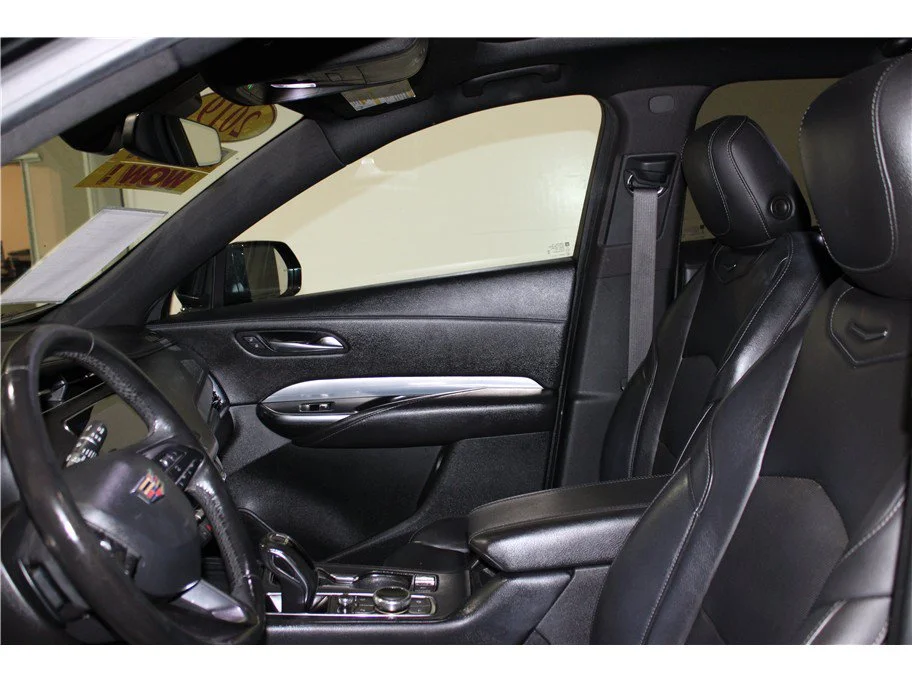 Used 2019 Stellar Black Metallic Cadillac FWD Premium Luxury image 10