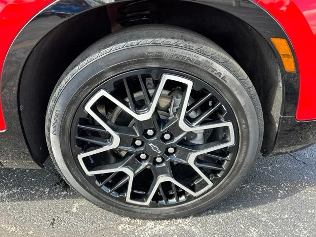 Used 2023 Red Chevrolet RS image 20