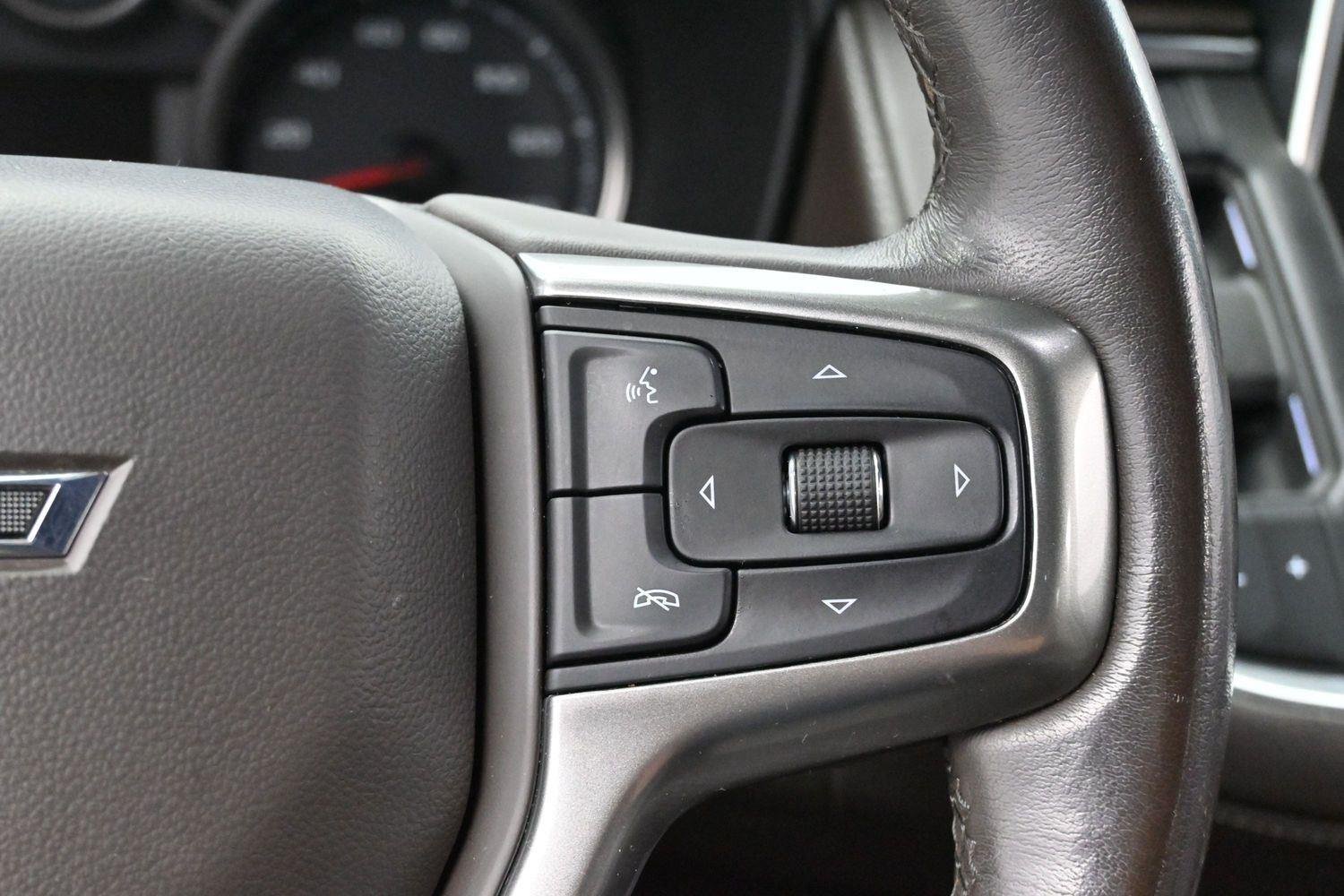 Used 2021 MIDNIGHT BLUE METALLIC Chevrolet Z71 image 21