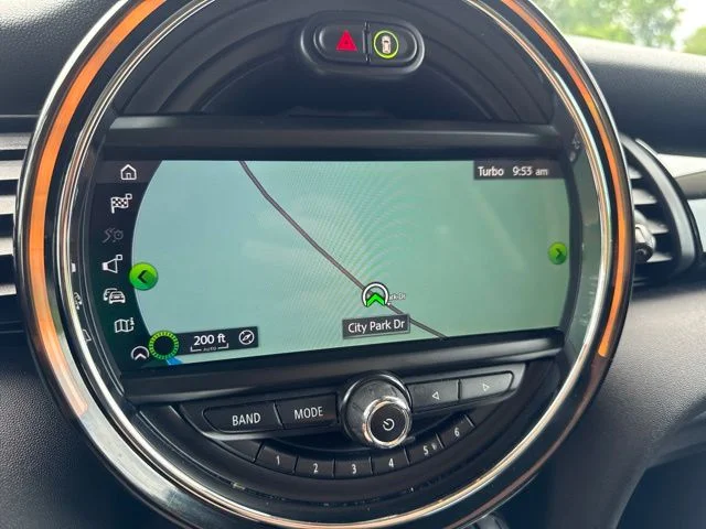 Used 2019 Black MINI Classic image 21