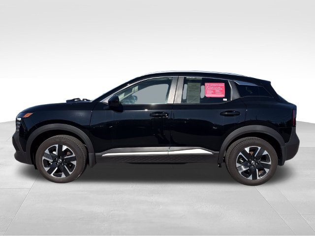 Used 2025 Black Nissan SV image 3