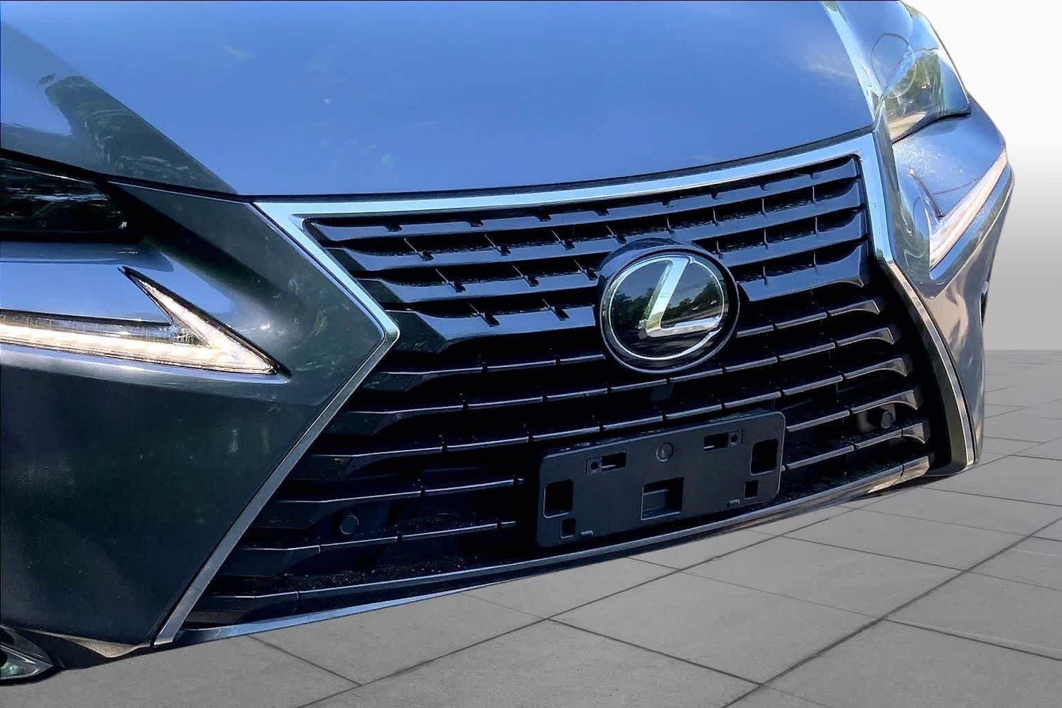 2021 Lexus NX 300 - Photo 29