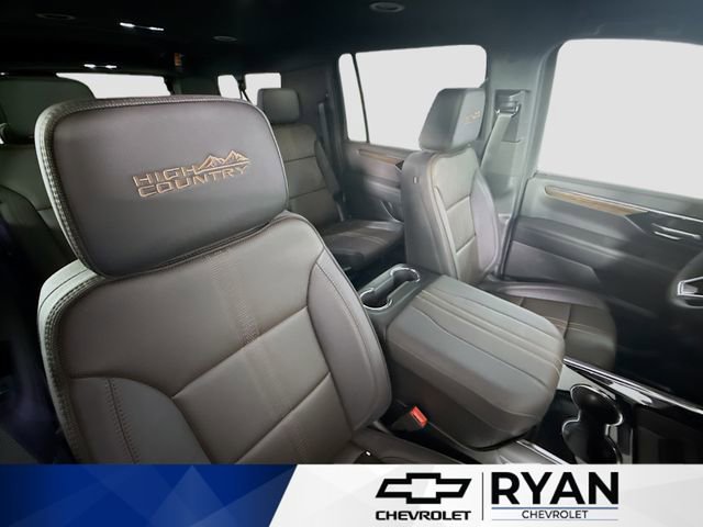 2026 Chevrolet Suburban High Country - Photo 29