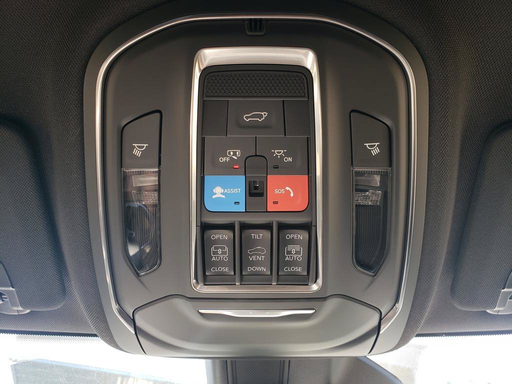 New 2026 Silver Zynith Exterior Paint Jeep 85th Anniversary Edition image 20