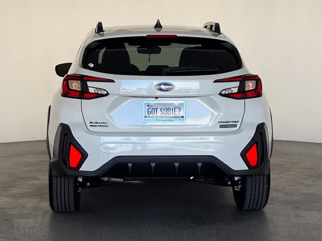 New 2026 CRYSTAL WHITE PEARL Subaru Limited Hybrid image 5