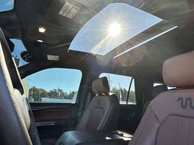 Used 2024 Green Ford King Ranch image 21
